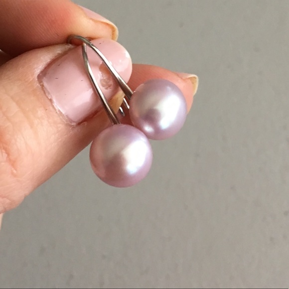 Honora Pearl Earrings - Picture 5 of 8